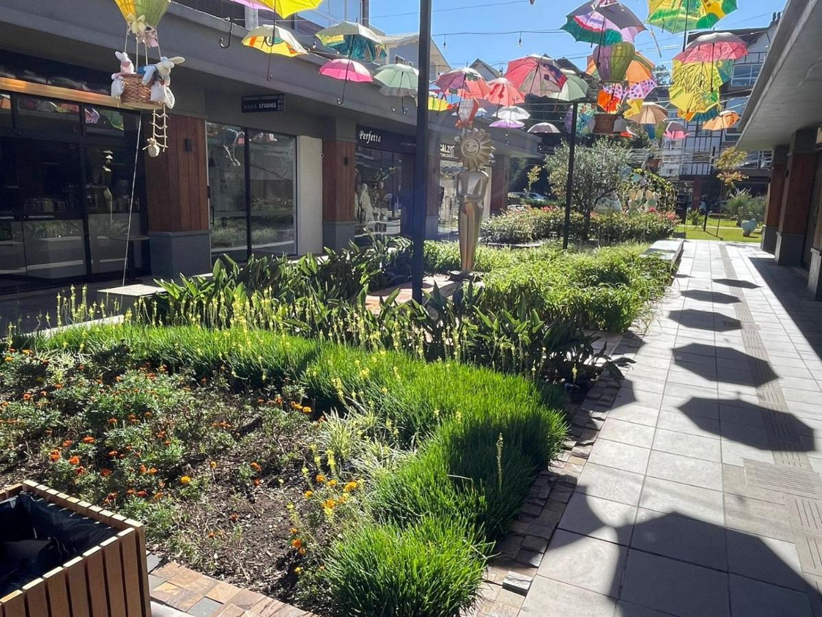 Apartamento Loft Novo Aconchegante A 500M Da Rua Coberta Gramado Exterior foto